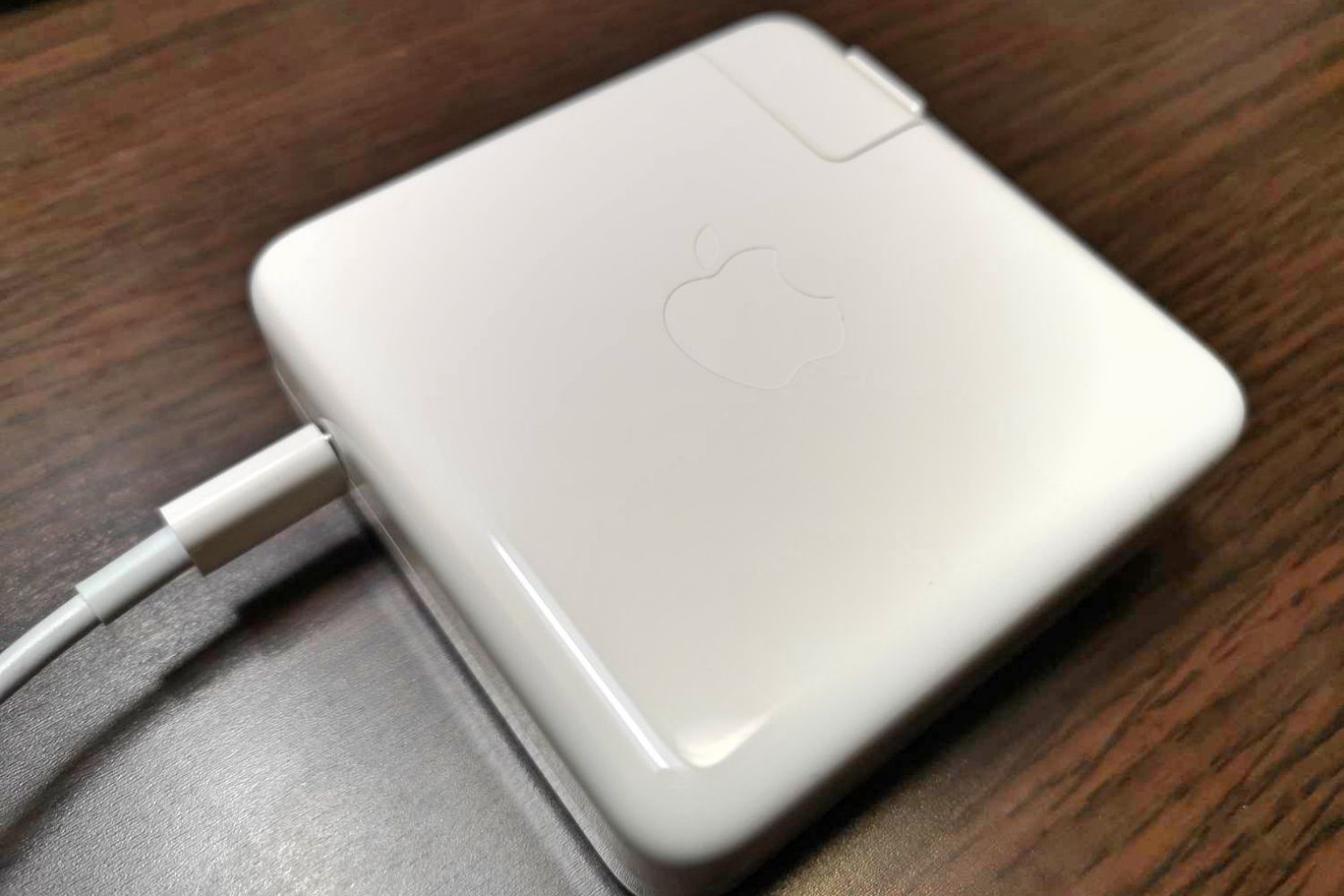 Macの充電器